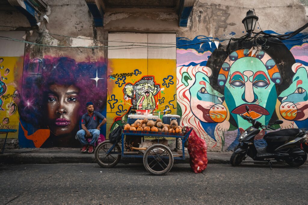 Getsemani Street Art, Unveiling the Artistic Side of Cartagena: A Guide to the City's Best Art Galleries