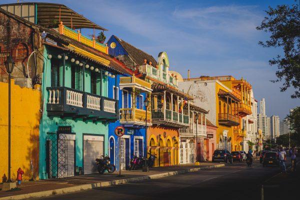 leandro-loureiro-Vibrant streets of Cartagena Vibrant streets of Cartagena
